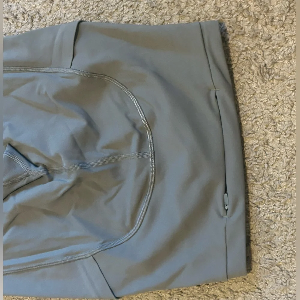 Lululemon Swift Speed High-Rise Tight 28